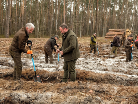 "Sadzimy razem z naturą" i Międzynarodowy Dzień Lasów – inwestycja w przyszłość, gospodarkę i bezpieczeństwo